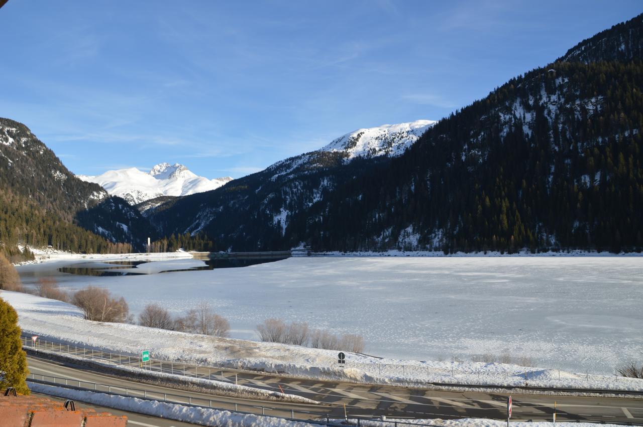 Hotel Seeblick Sufers Exterior foto